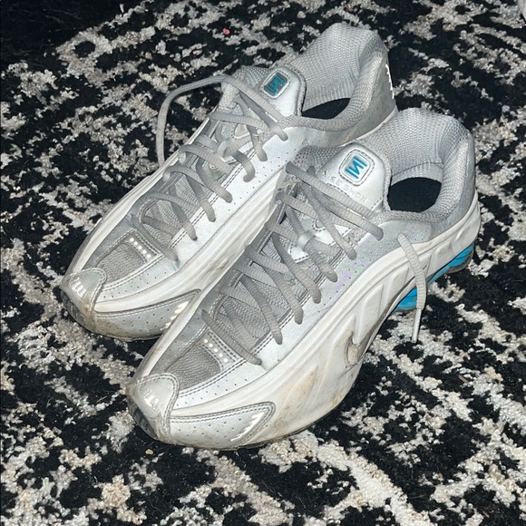 Nike Silver and Blue Men's Sneakers